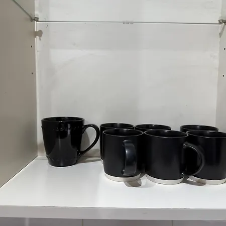 Serviced - - 2 Bed House-close To Centre - Hospital - Contractors - Business Travellers - Families Σπίτι διακοπών *