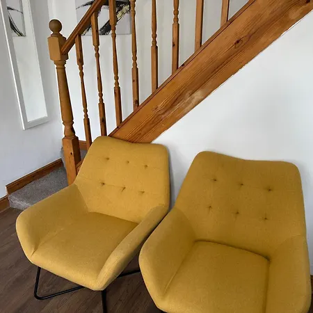 別荘 Families Or Contractors Stay For 7 - Free Parking, Fans - Near Heaton Hill, Saltaire & Lister Park *