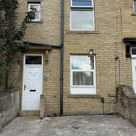 別荘 Families Or Contractors Stay For 7 - Free Parking, Fans - Near Heaton Hill, Saltaire & Lister Park