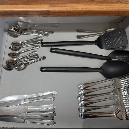 Hébergement de vacances Serviced - - 2 Bed House-close To Centre - Hospital - Contractors - Business Travellers - Families